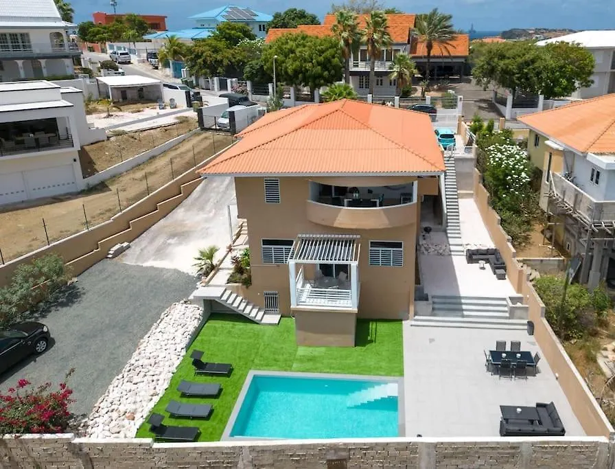 New!!! Villa Valdi Breeze Near Jan Thiel Willemstad